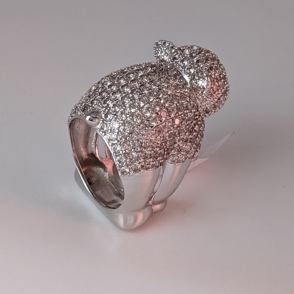 White Zircon Gemstone Encrusted Polar Bear 3-D Ring Victoria Wieck - Picture 8 of 17